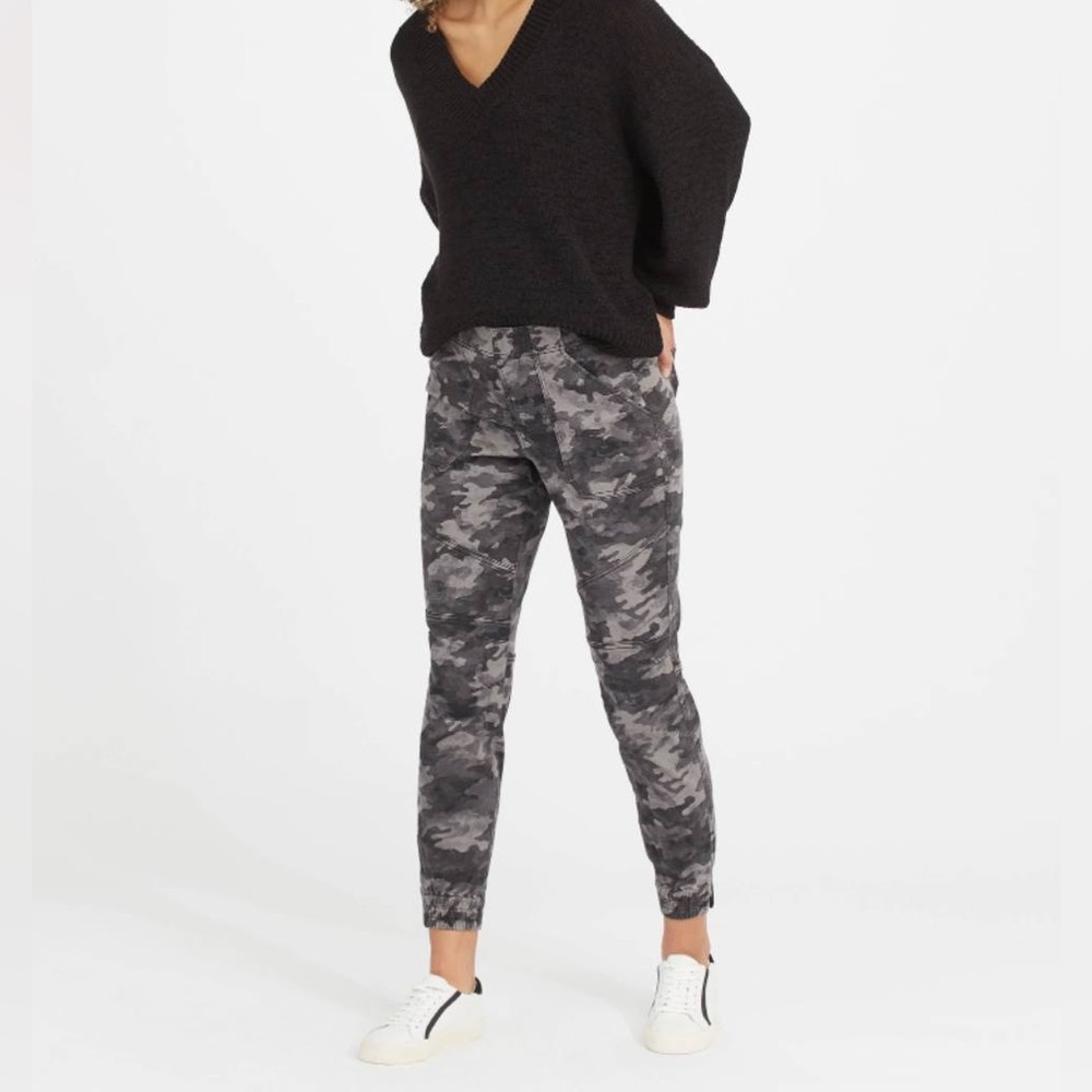 Spanx cargo pants/joggers size XS